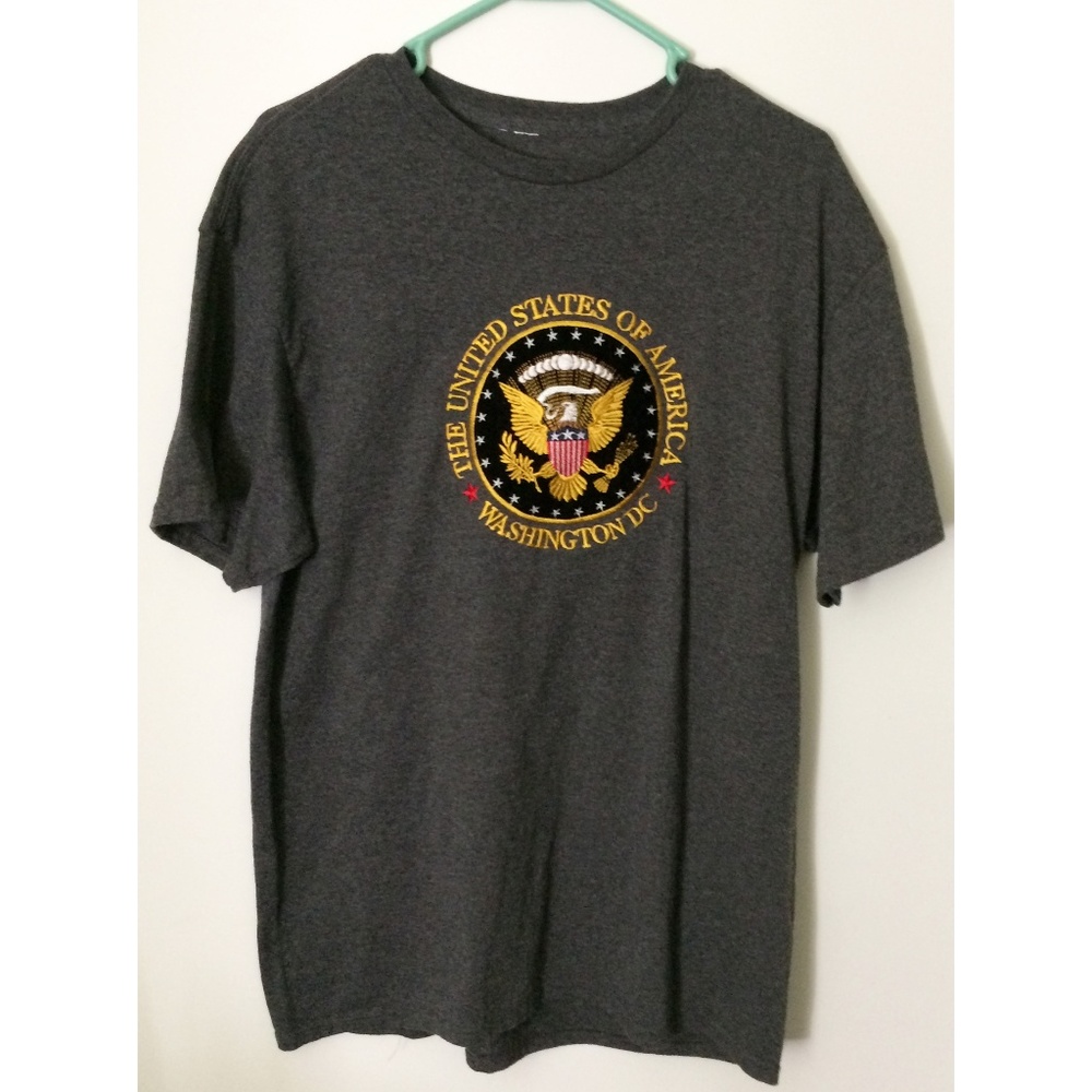USA Washington DC embroidered T-shirt Gray L